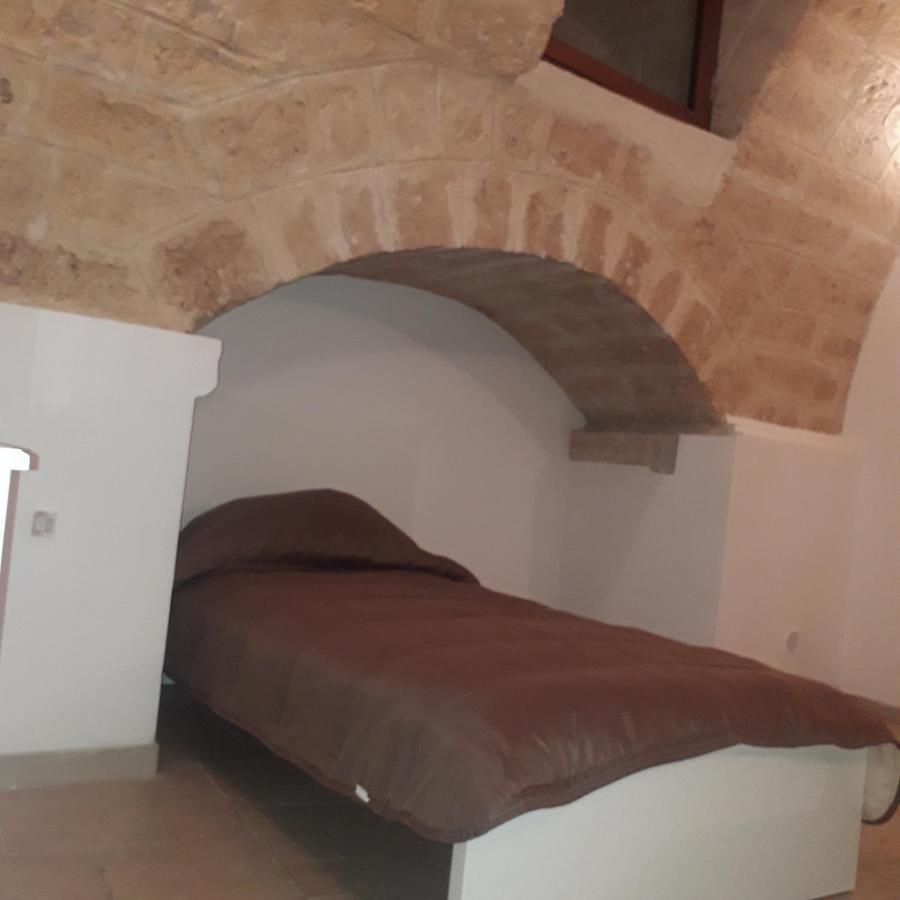 Filioli Apartment 2 Bari Bagian luar foto
