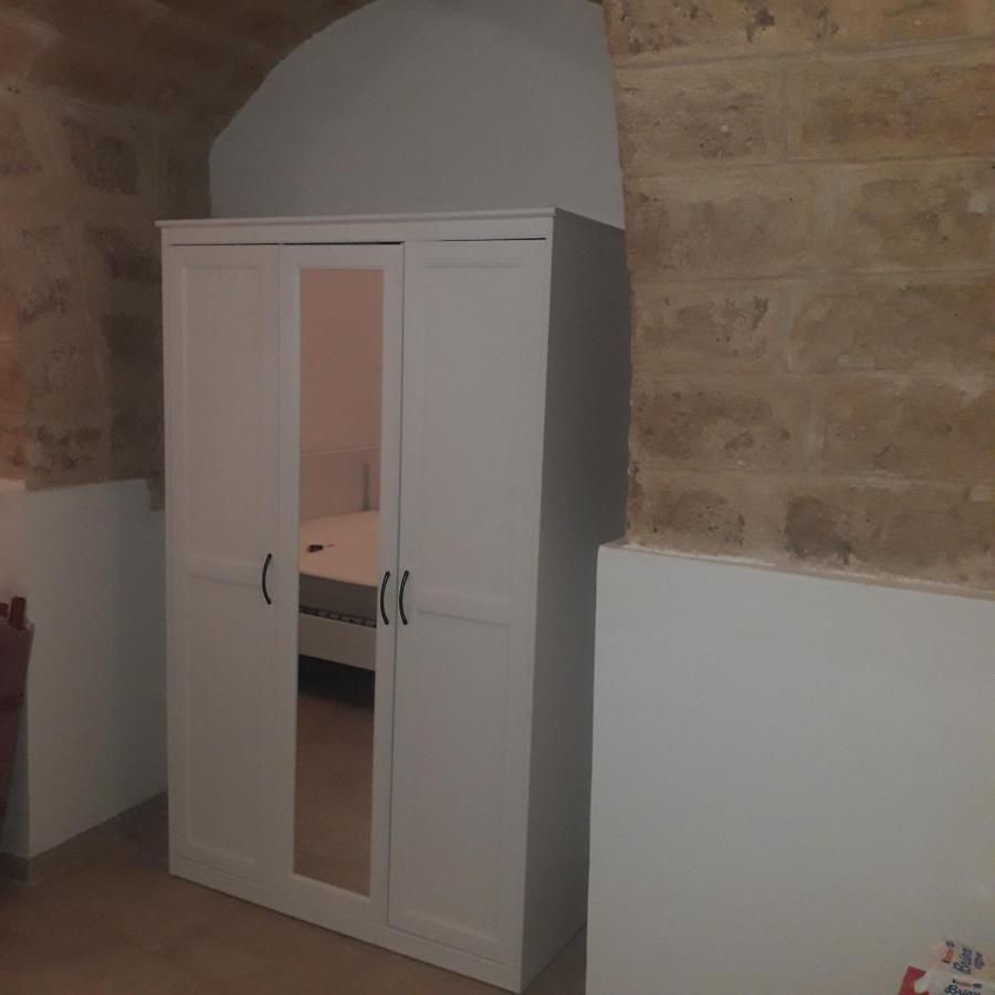 Filioli Apartment 2 Bari Bagian luar foto