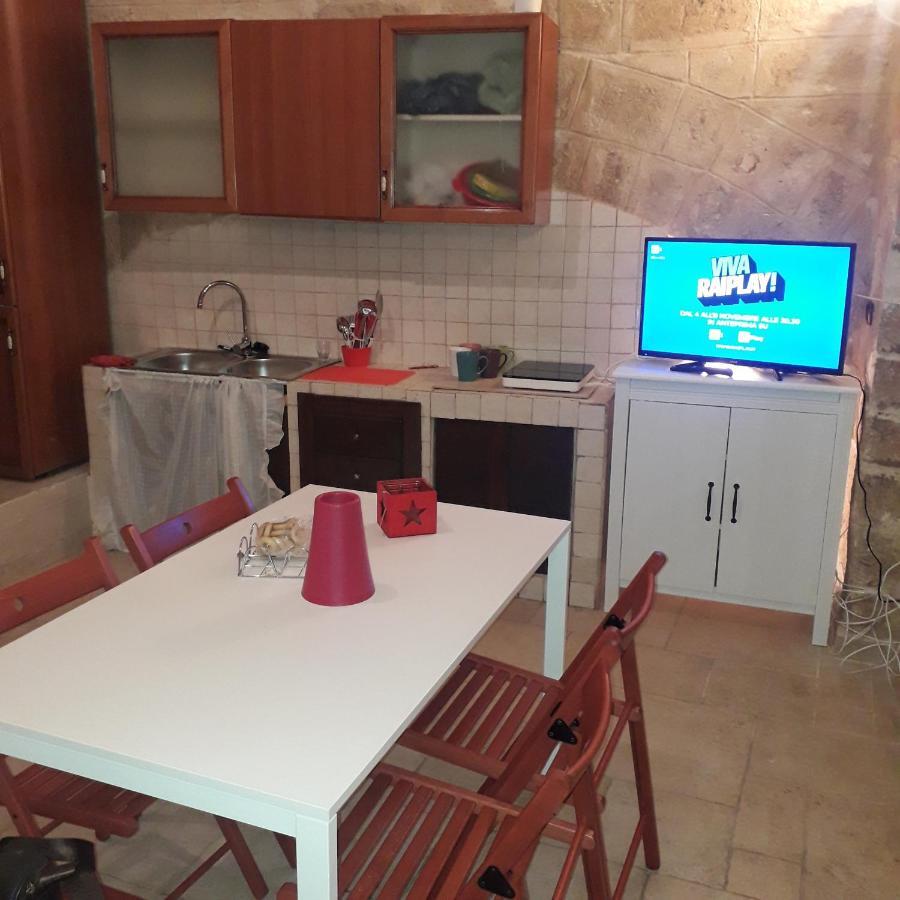 Filioli Apartment 2 Bari Bagian luar foto